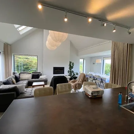 Clogher View - Scenic 度假居 丁格尔