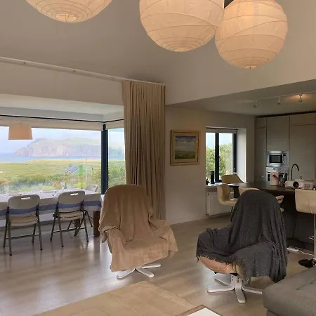 Clogher View - Scenic * דינגל