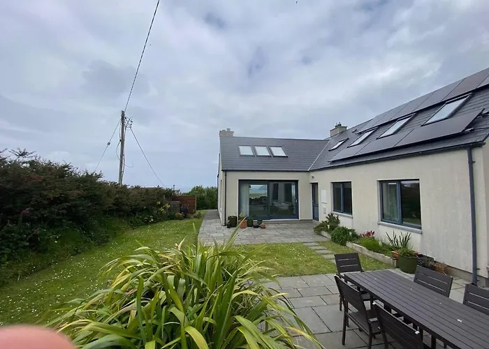 Clogher View - Scenic * 丁格尔