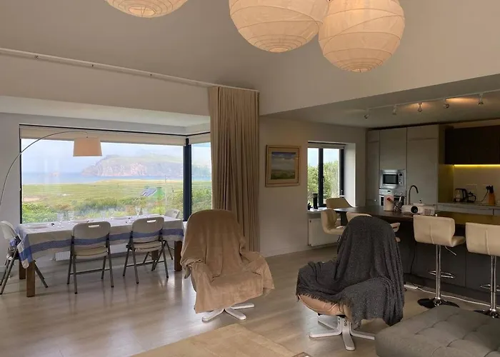 Clogher View - Scenic * 丁格尔